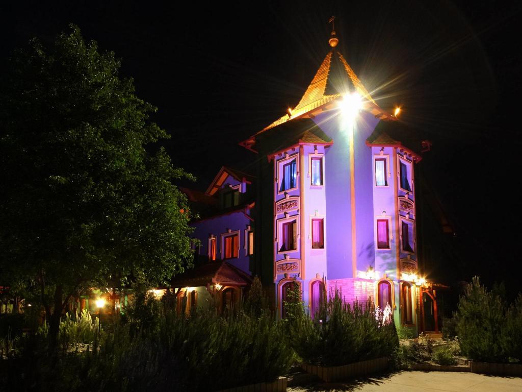 Vinski Dvor Palic Bagian luar foto
